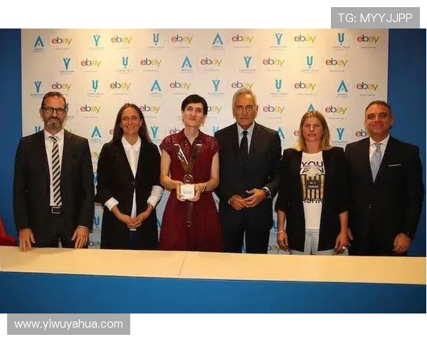 皇马与阿联酋航空阿迪续约谈判